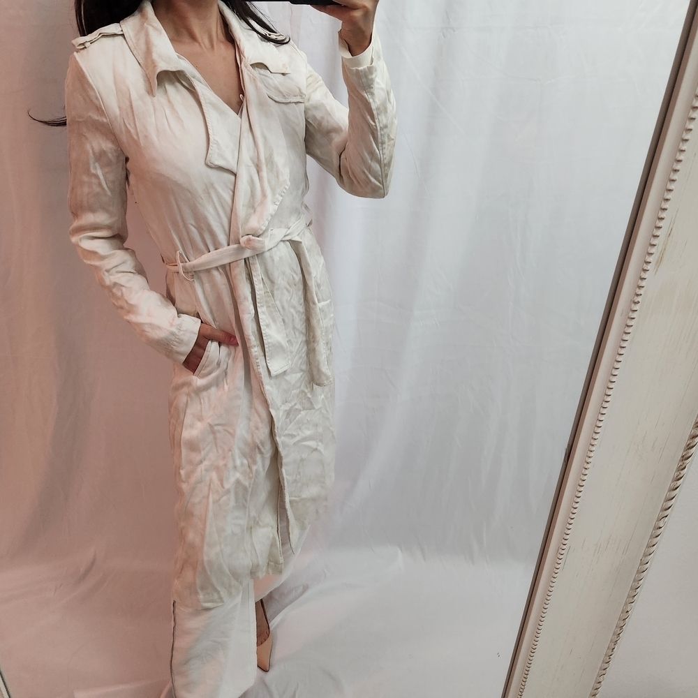 Badgley Mischka Cream Women's Fashion trench coat beige tan Designer elegant